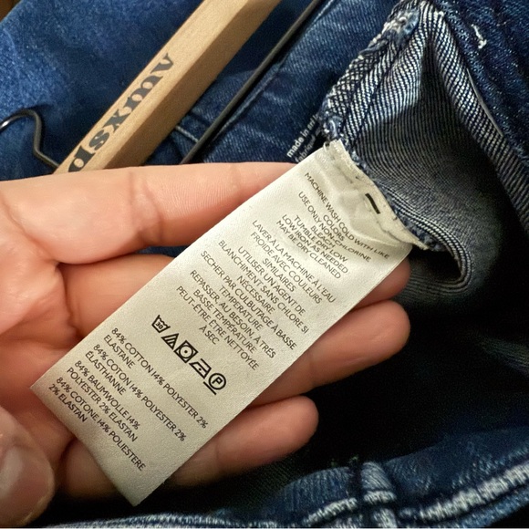 Pilcro Slim 70s High-Rise Crop Flare Jeans Size 28 - Picture 12 of 16